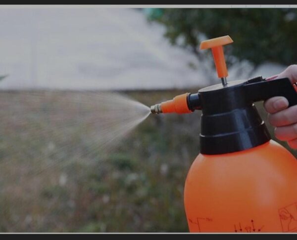 Handheld Garden Pressure Pump Sprayer Lawn Water Spray Bottle Orange - Image 3