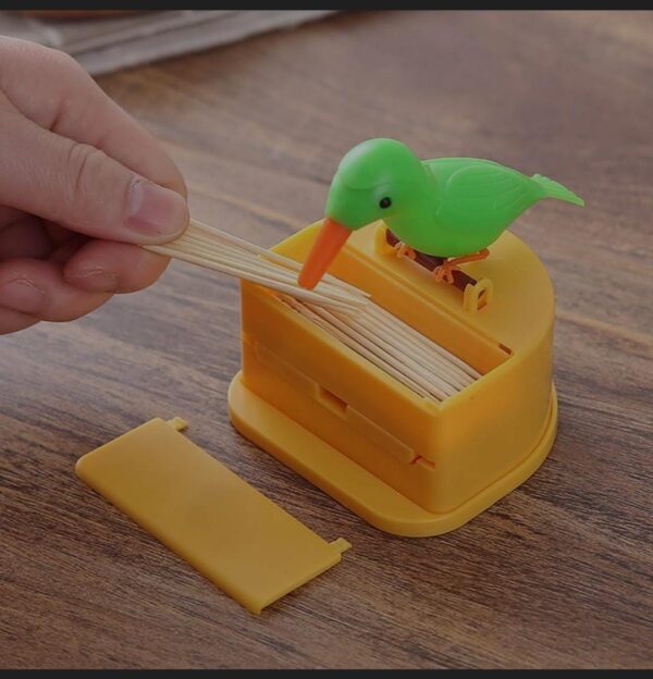 Plastic Portable Automatic Bird Toothpick - Image 7